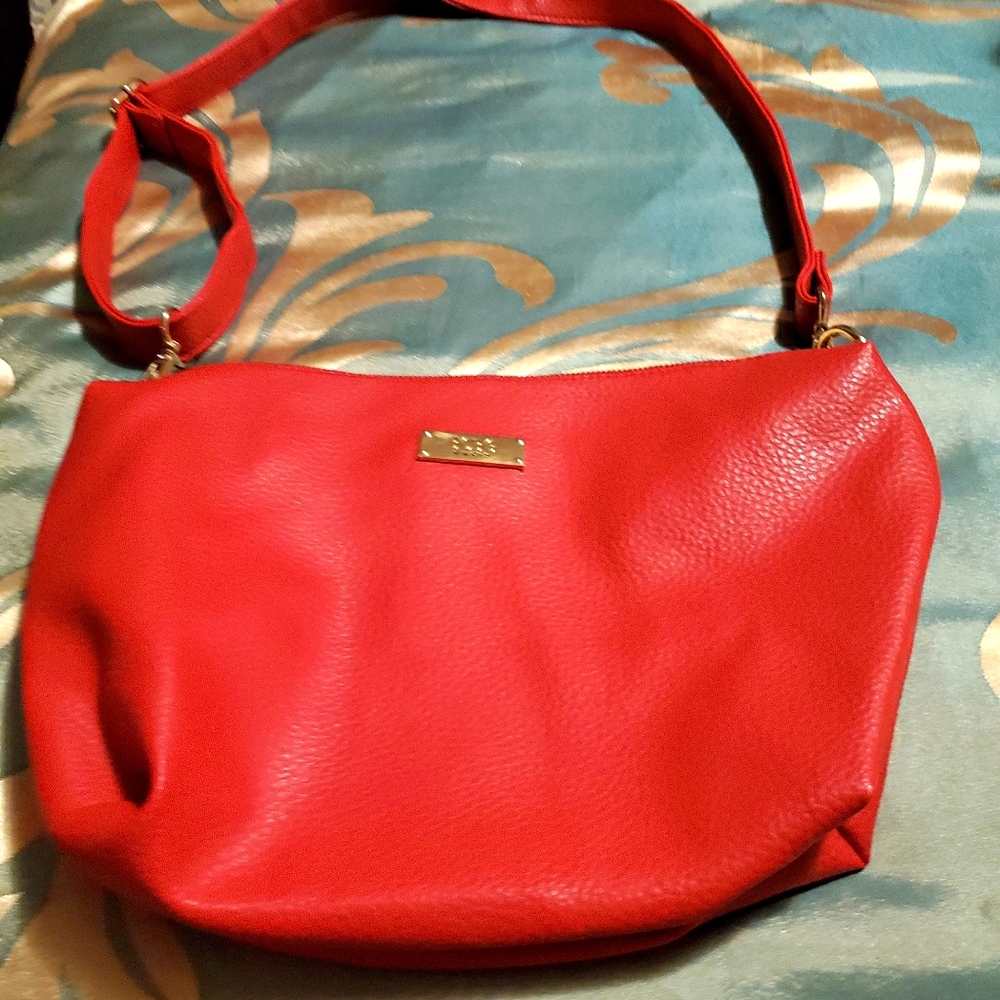 BCBG crossbody/ shoulder purse.
